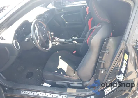 2015 Scion Fr-S из США, поврежденный, VIN JF1ZNAA12F8708501